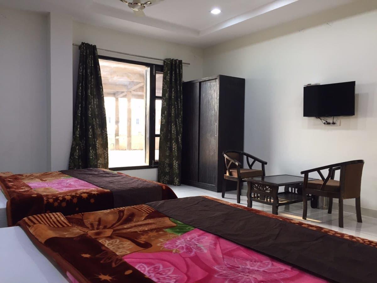 Oyo 30415 Hotel White City Anandpur  Extérieur photo