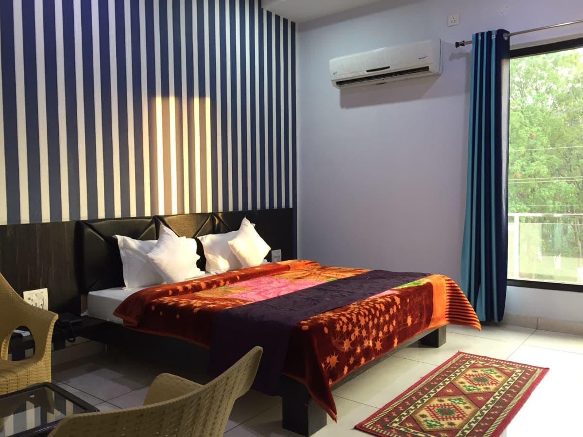 Oyo 30415 Hotel White City Anandpur  Extérieur photo