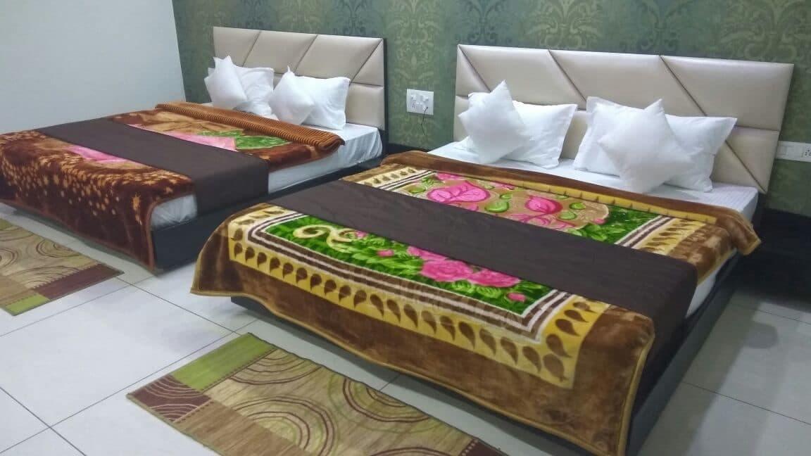 Oyo 30415 Hotel White City Anandpur  Extérieur photo