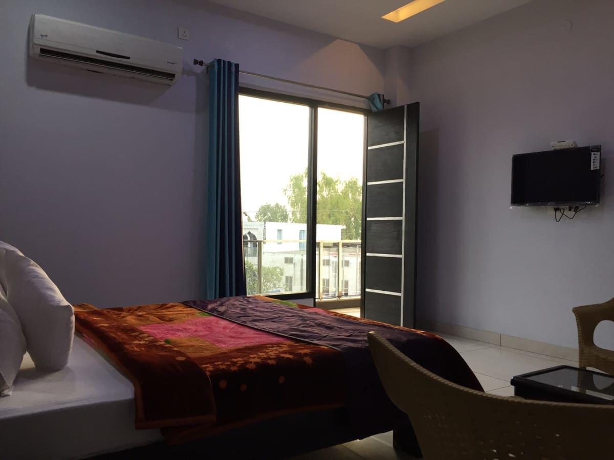 Oyo 30415 Hotel White City Anandpur  Extérieur photo